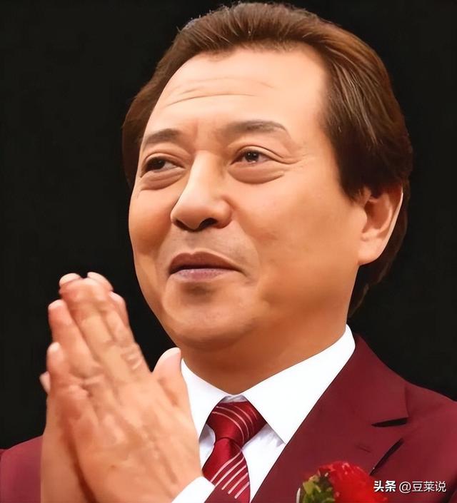 52年前，那个轰动一时的“白卷英雄”张铁生，如今过得怎样了？