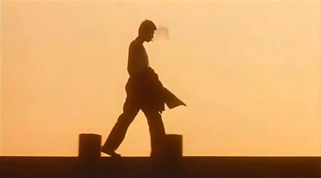 告别弱者气质：学会 “反派思维”，3 招摆脱内耗，活出强大气场