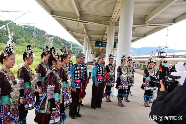 贵阳出发最快1小时12分钟，这里太美