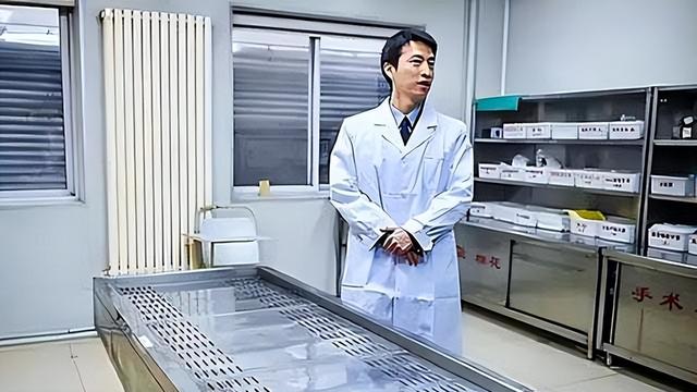 解剖过三千多具尸体后，日本法医悲叹：我们这个国家一定是生病了