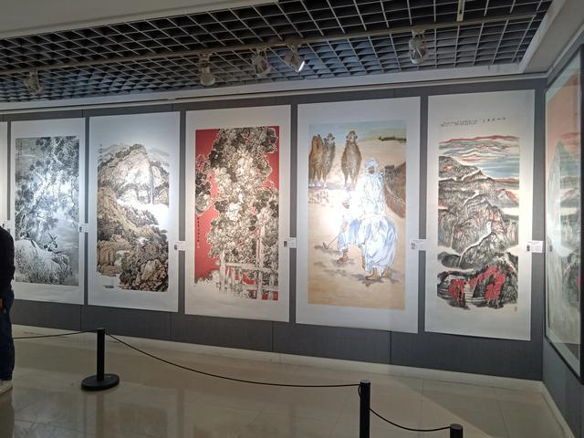【艺术焦点】西安市中国画研究会会员作品展在西安隆重开幕