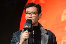 郑少秋女儿在美国自杀身亡，原来男人只爱他爱的那个女人的骨肉图片
