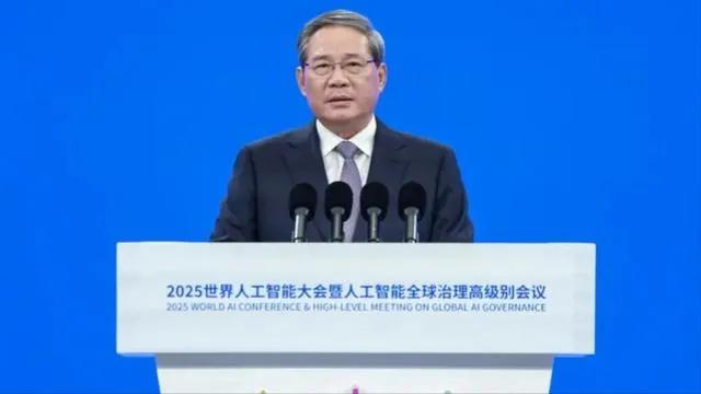 美国靠关税收割全球！结果没得意两天！傻眼了！
