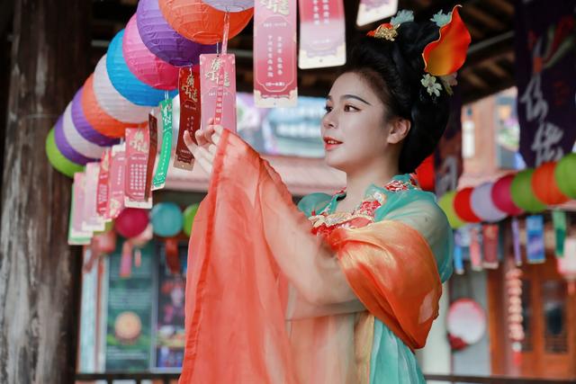 衣承古韵，商聚新机——南宁相思小镇文旅商融合再掀热潮