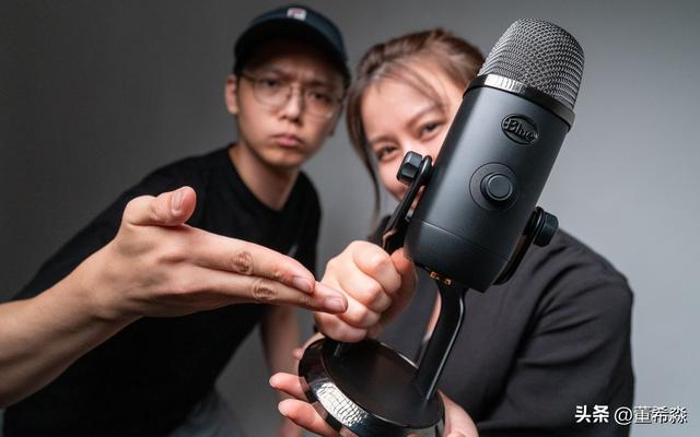 AI配音“浪潮”席卷千亿市场，职业配音员如何“与狼共舞”？