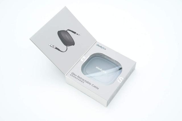 伸缩线+线盒设计，不缠绕更便携，thinkplus 240W轻锋数据线拆解