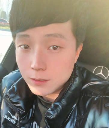 曝34岁知名演员已被枪毙！中国娱乐圈首例，倪大红、李雪健被牵连