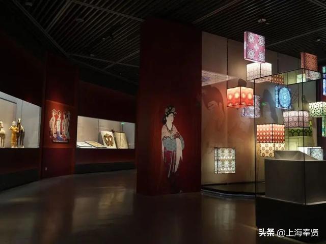 漫游大唐、科幻穿越、公园撒欢……攻略在手说走就走！