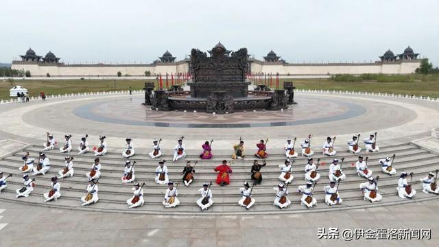 双节第一天！伊金霍洛这些“名场面”燃爆了