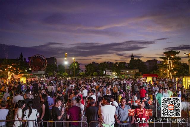 泼水狂欢，清凉一夏！房县第三届避暑纳凉节即将盛大启幕！