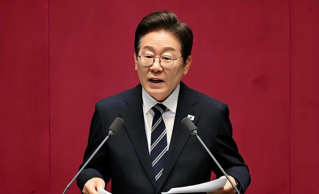 李在明访华刚回国	，就放出消息，与高市共进晚餐，3亿大单白签？