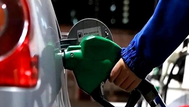 工信部为啥突然鼓励燃油车。释放3大信号，许多车主傻傻不知道！