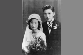 北大校长周培源：60年只爱过一人，每天对着校花妻子说“我爱你”图片