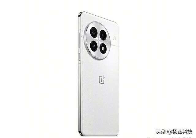 一加13与荣耀400 Pro深度对比：五大维度解析核心差异