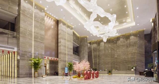 三线城市商丘市中心城区第一个也是唯一个五星级酒店信华建国酒店