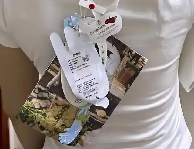 人民网评：“巨型吊牌防退货”是一个“上策”