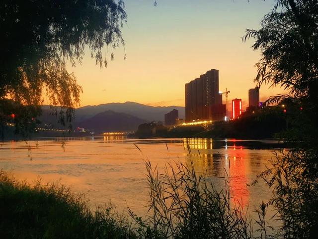 这是石泉最平凡的一天啊，你也想念吗～