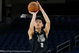 崔永熙，此去NBA只能“靠自己”图片