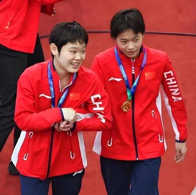 全红婵也没想到，张家齐官宣退役仅1个月，就走上了另一条上坡路