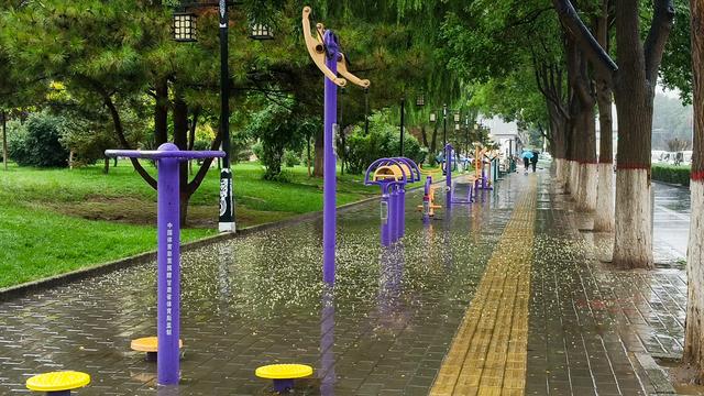 古浪：秋雨绵绵撒美景