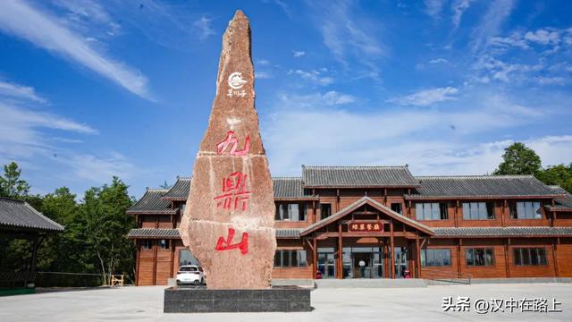 草川子康养景区明日开园，这份夏日清凉请柬请您查收→