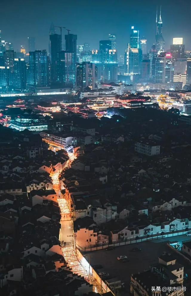 上海的年味，越来越像翻开的小红书