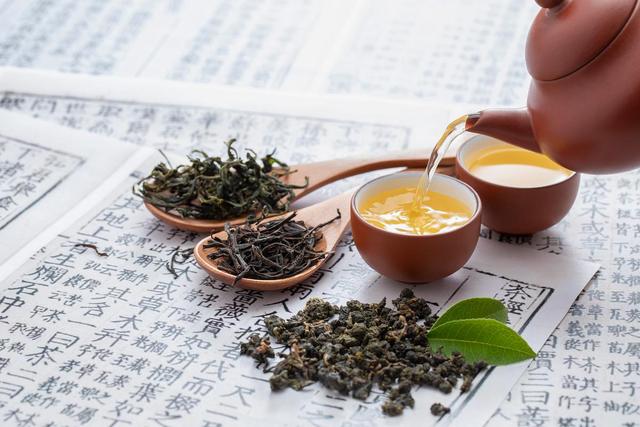 长期喝茶的人，最后都怎样了？研究发现：每天2-3杯茶或可延寿