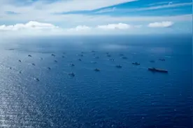 1对40！国防部警告不到24小时，中国军舰单骑闯入环太军演现场图片
