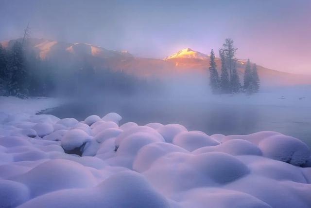 去赏雪，东北和新疆怎么选？速看！