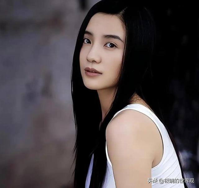 这一夜	，被传“陪睡上位	、知三当三	”的宋佳，让整个娱乐圈沉默了