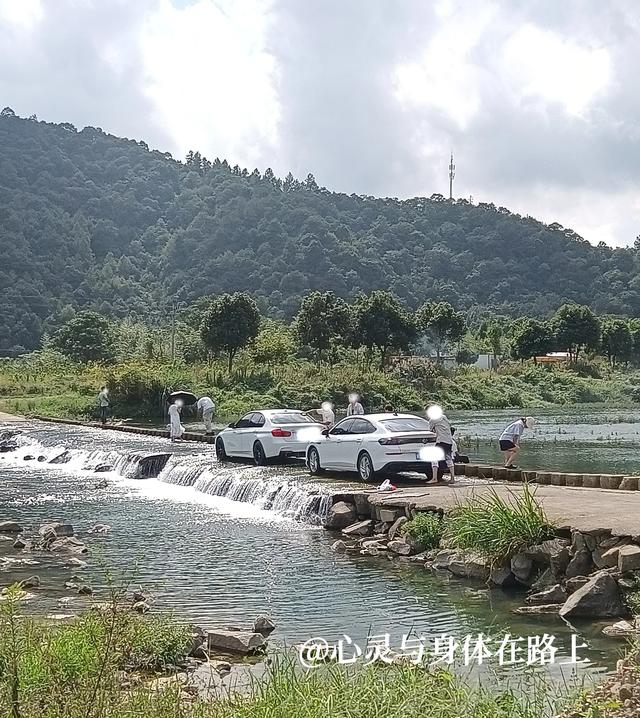 宁波东出发，一天玩转三门七个小众景点，随手一拍就是桌面壁纸。