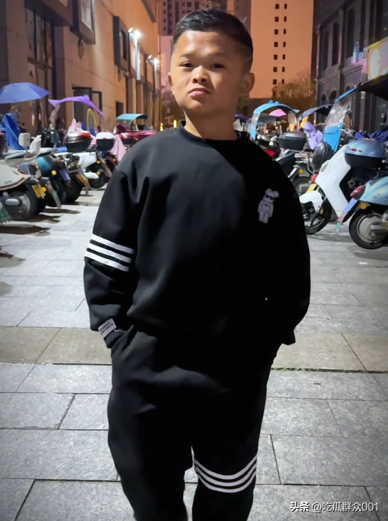 过河拆桥？靠小马云住上别墅后，表哥称范小勤若不拍视频只能流浪