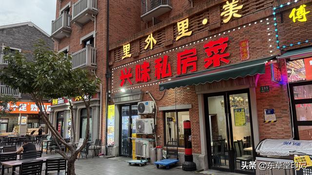 探秘浦东绿都绣云里：海派风情与现代商业的梦幻交织