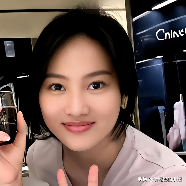 关系藏不住了！奥运冠军陈若琳放着霍启山不选 	，原来她喜欢这样的