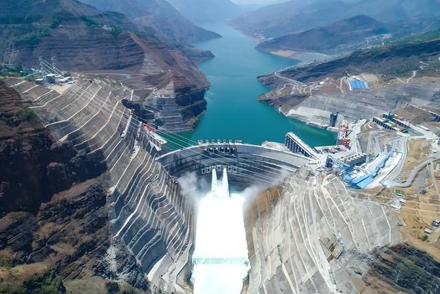 1.2万亿投资，3个三峡，雅江水电工程开建，印度悬着的心终于死了