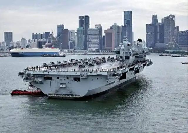又让张召忠说中了？东拼西凑550亿建的2艘航母，如今彻底成为累赘