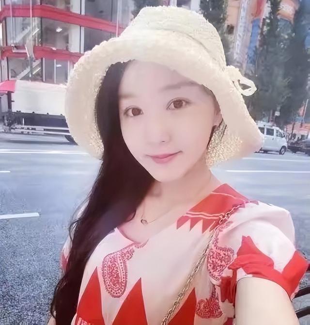 马龙：娶“校花”当老婆，携手恩爱多年，今再次让人刮目相看