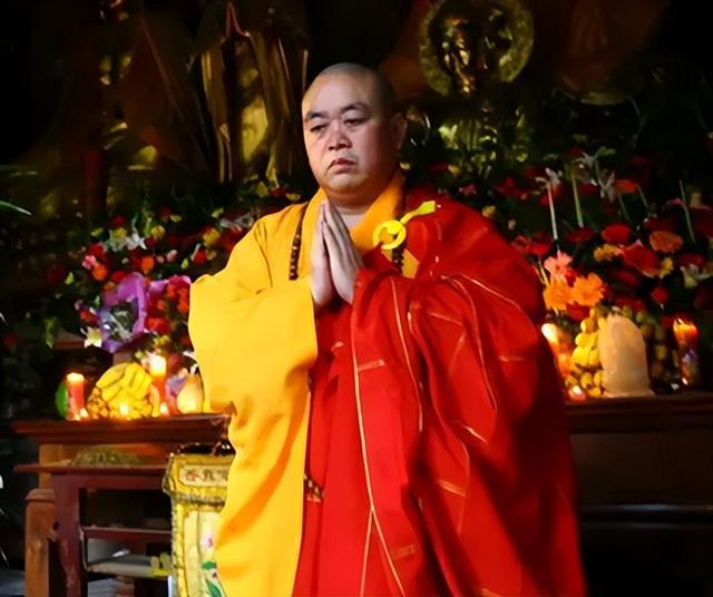 越扒越后怕！释永信上位后，同辈师兄弟集体消失？有人已走上歪路