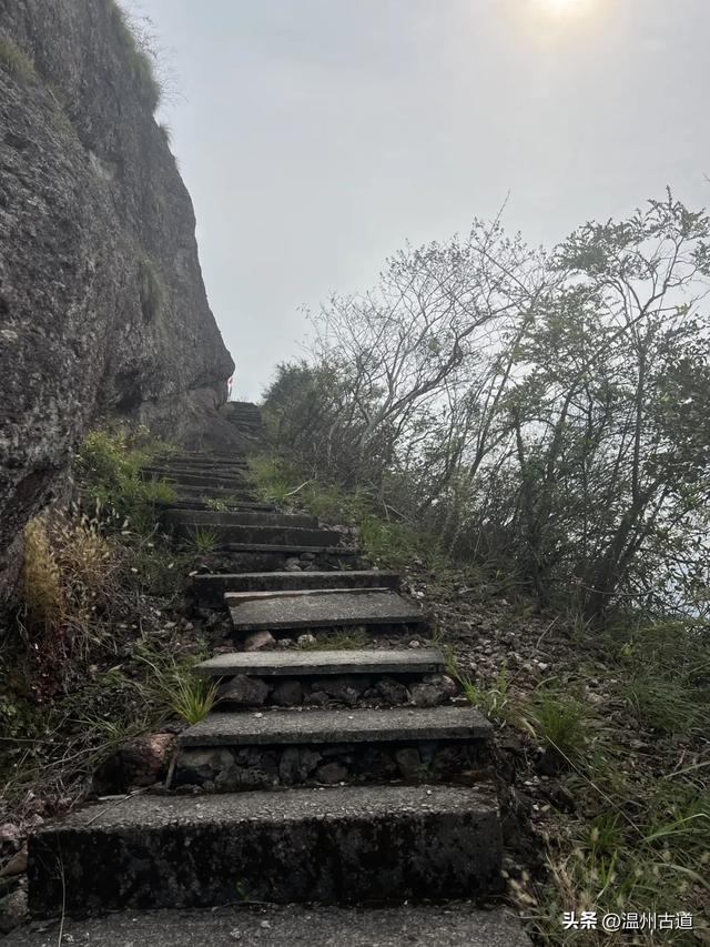 领略浙东丹霞地貌!仙居户外经典穿越线路,二小时可至!