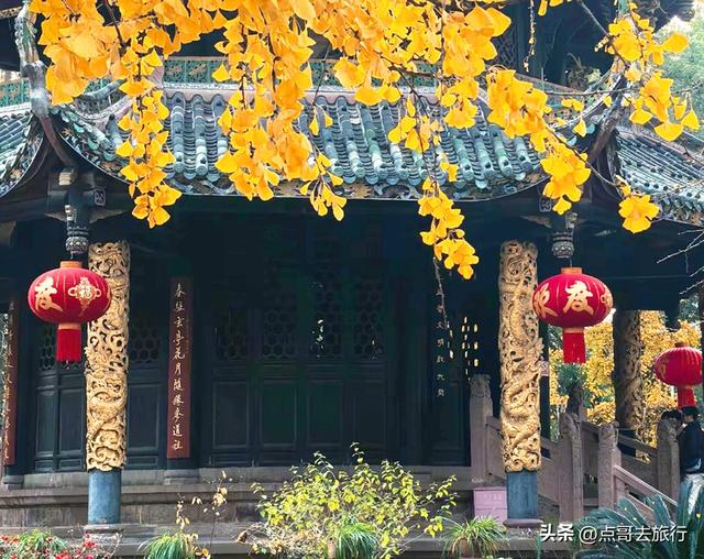 成都还开通这样的地铁线，真佩服！难怪旅游的人都往这里跑！