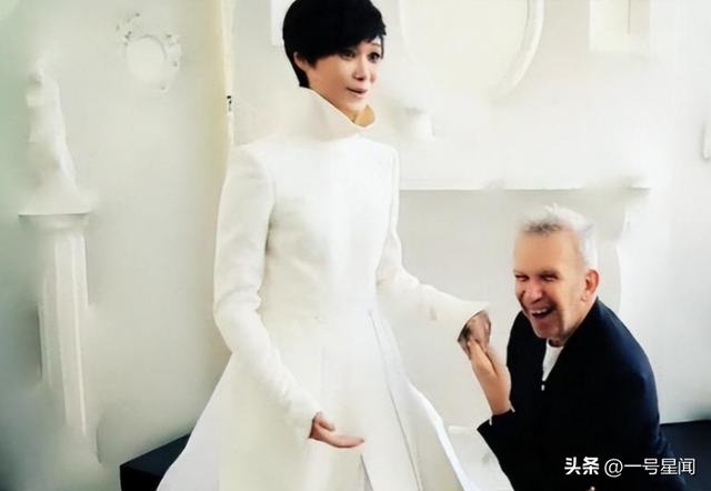 嫁法国老头真相大白5个月，41岁的李宇春，已经走上了另一条路