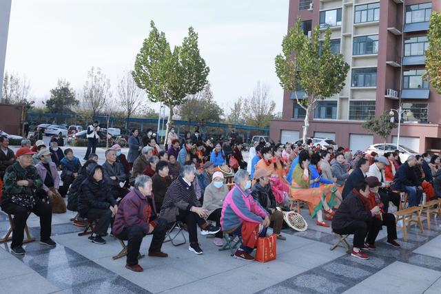 肥城市新城街道：初冬村晚亮相 共享文化盛宴