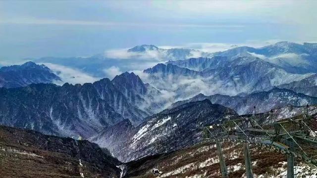 对秦岭违规穿越探险说“不”，是我们守护秦岭的共同责任