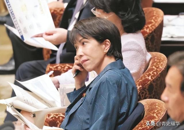 禁止日本公民入境！中方还没出手，普京对高市摊牌，官媒宣布结局