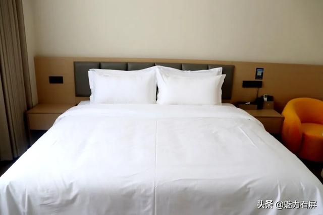 旅居红河 村长有请｜湖畔小镇又添新选择，这5家宝藏民宿等你来打卡！