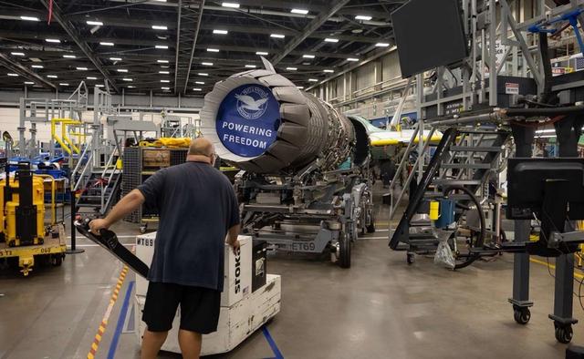 中国制裁绝不拖泥带水，时间一到，30道通牒发往美国，财产全冻结