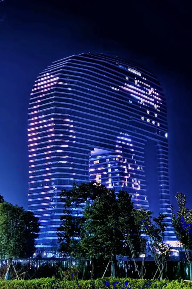 上海周边的南浔古镇，开了一家万豪！造型是大象形状，景观绝了