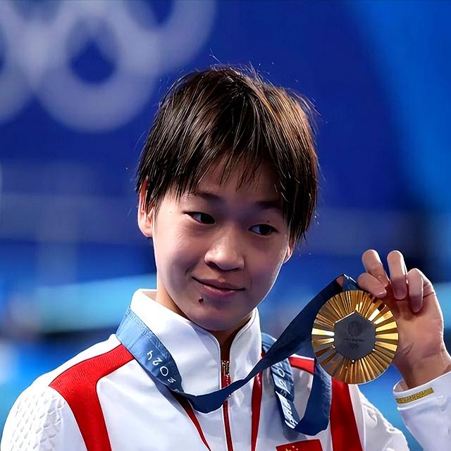 各有目的！全红婵家别墅正式封顶，令人不适的事发生，还不止一件