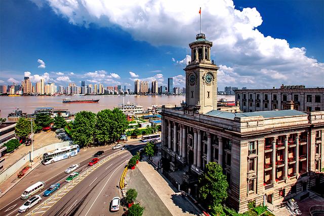 湖北宜昌襄阳这俩个副中心城市，它们在长江中游城市群是什么地位