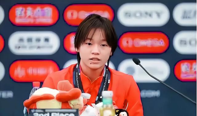 全红婵爸妈也没想到，别墅刚封顶，一家人就走上了大衣哥的老路